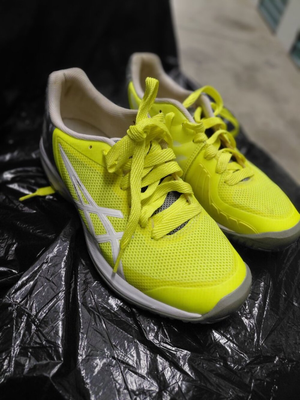 Asics Tennis shoes